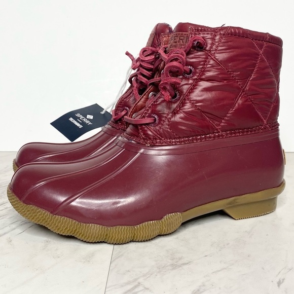 New! Sperry Saltwater Water Resistant Red Duck Boot - Picture 1 of 15